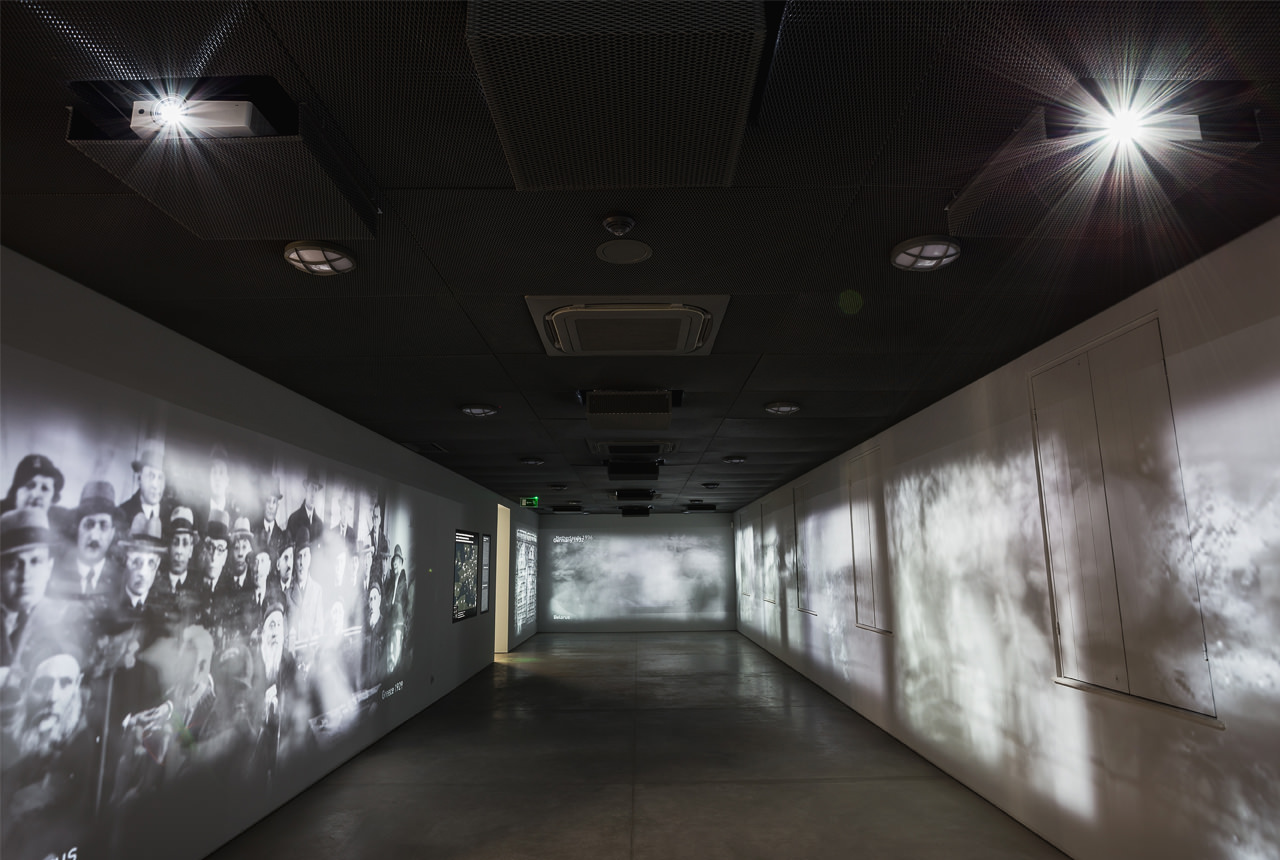 Muzeum Auschwitz-Birkenau projektory Optoma