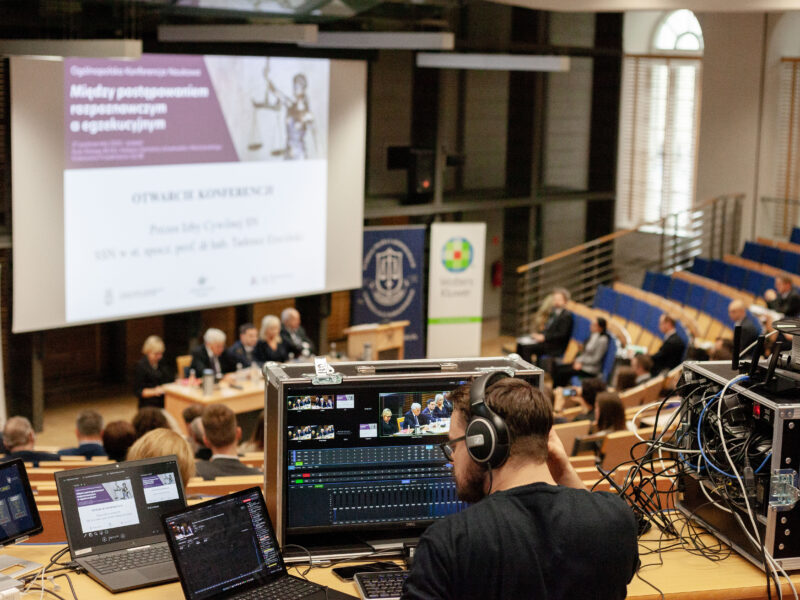 Wydział Prawa i Administracji Uniwersytetu Warszawskiego, realizacja AplusV, zdjęcie 11