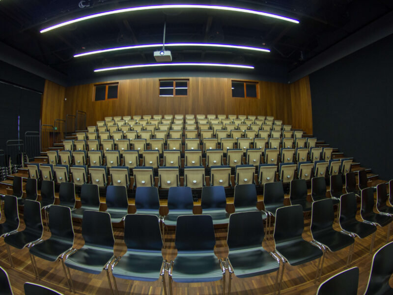 Sala widowiskowo-koncertowa w Koziegłowach, realizacja AplusV, zdjęcie 5