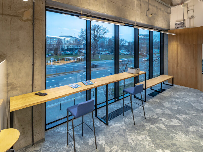 Showroom w budynku Plac Unii, realizacja AplusV, zdjęcie 3