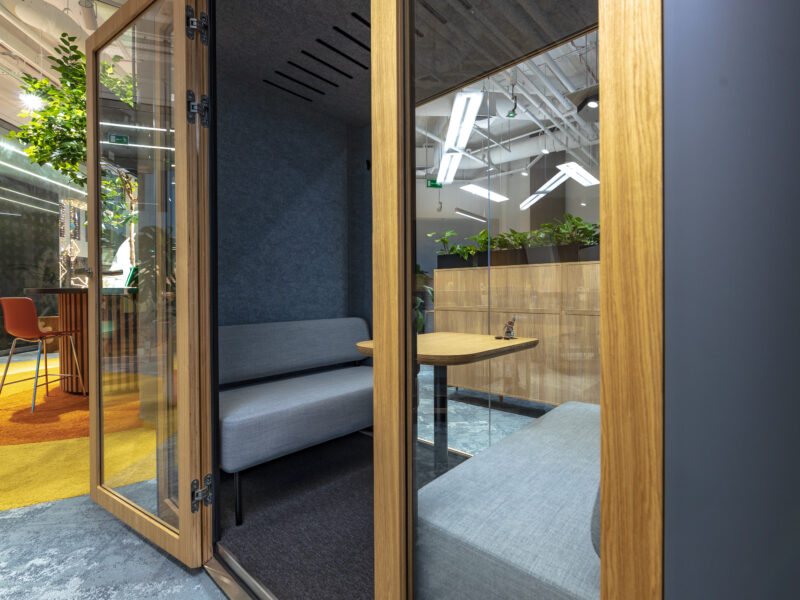 Showroom w budynku Plac Unii, realizacja AplusV, zdjęcie 12