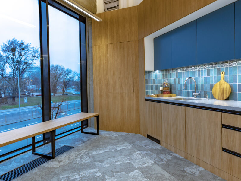 Showroom w budynku Plac Unii, realizacja AplusV, zdjęcie 15