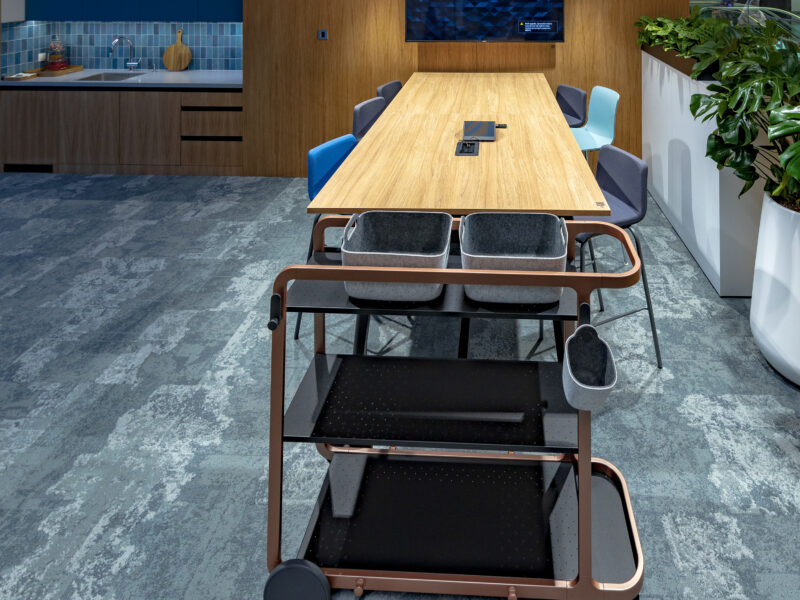 Showroom w budynku Plac Unii, realizacja AplusV, zdjęcie 7