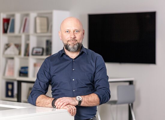 zdjęcie nr 1 do wpisu Dekada Przemian: 10 Lat A+V z perspektywy CEO, Jarosława Kołcuna